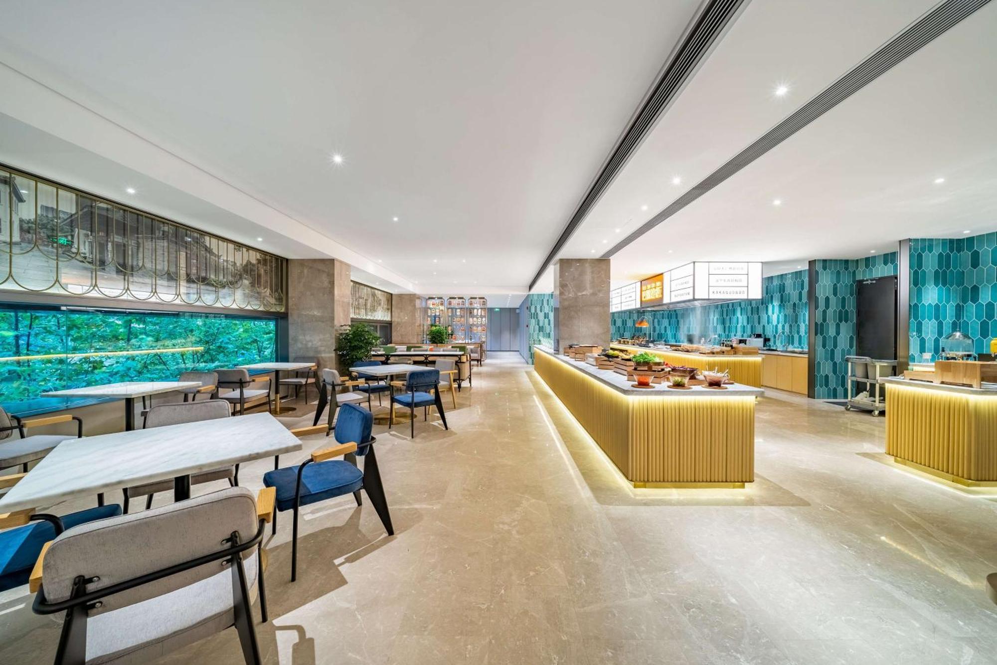 Hilton Garden Inn Chengdu Kuanzhai Alley Buitenkant foto
